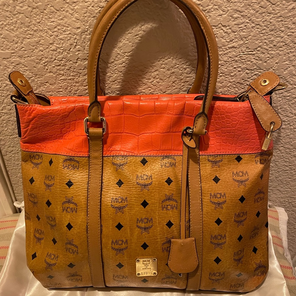 MCM Visetos Shoulder Bag